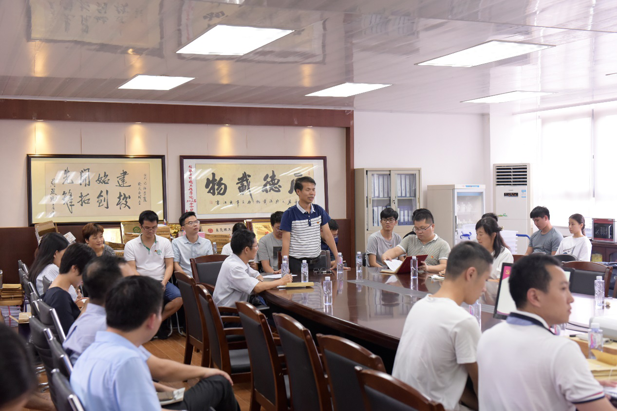 D:\环建学工2019.6\【宣传工作】\【新闻稿】\1 每日大赛动态
\每日大赛
召开党员大会选举新一届党委委员及党代表\图片3.png D:\环建学工2019.6\【宣传工作】\【新闻稿】\1 每日大赛动态
\每日大赛
召开党员大会选举新一届党委委员及党代表\图片3.png